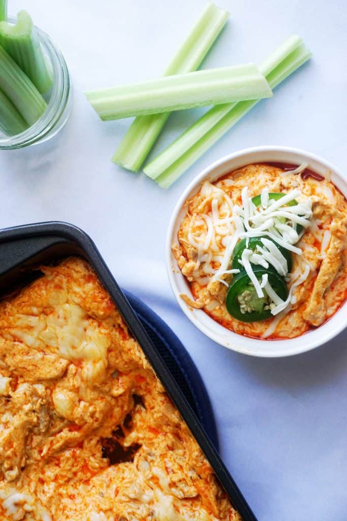 Easy Keto Buffalo Chicken Dip - Just 6 Ingredients! - KetoConnect