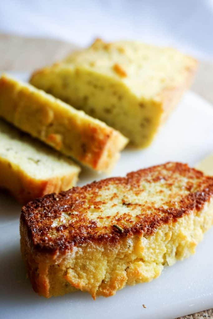 Keto Coconut Flour Bread - Just 1g Carbs Per Slice! - KetoConnect