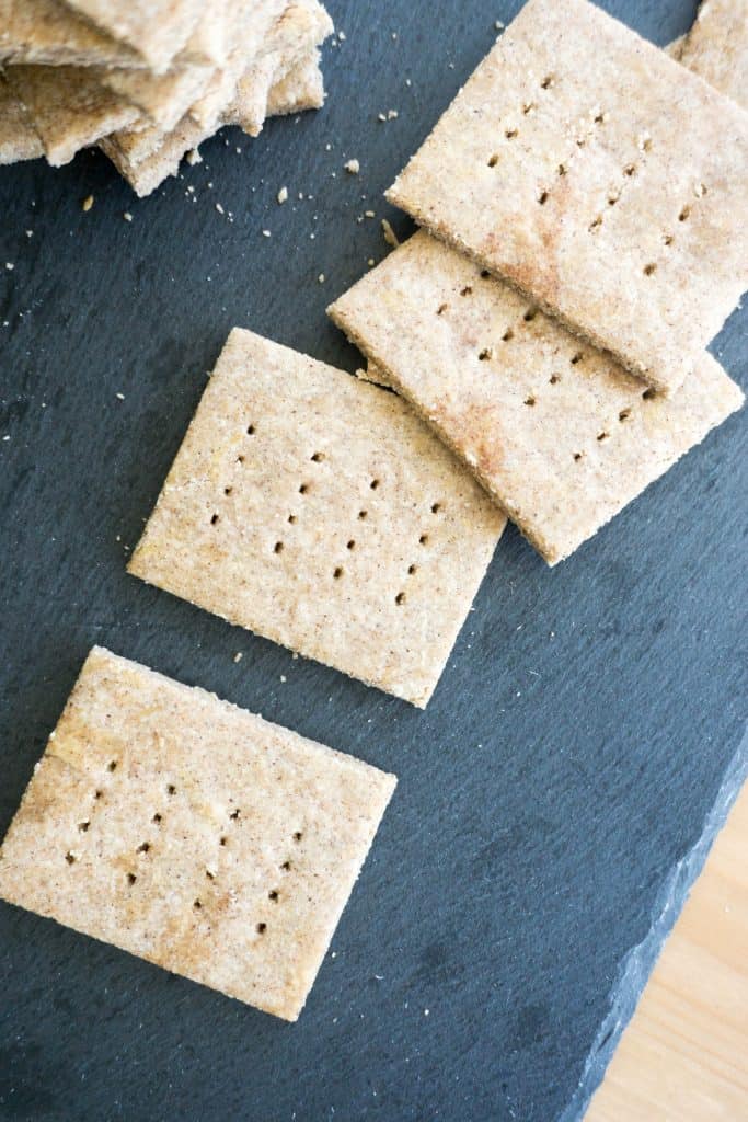 Sugar Free Graham Crackers - KetoConnect