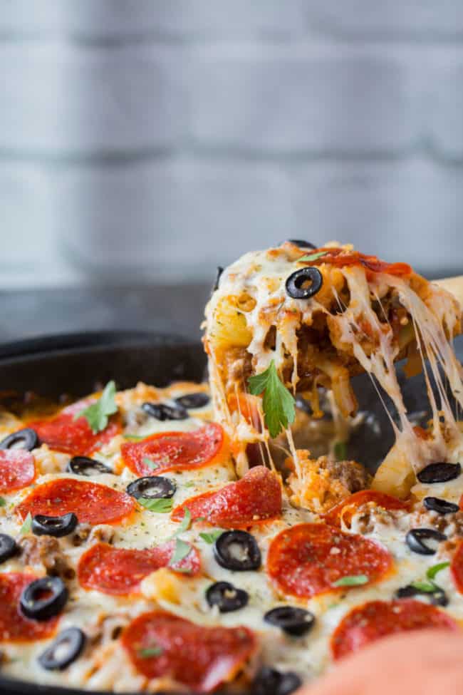 Low Carb Keto Pizza Casserole - KetoConnect