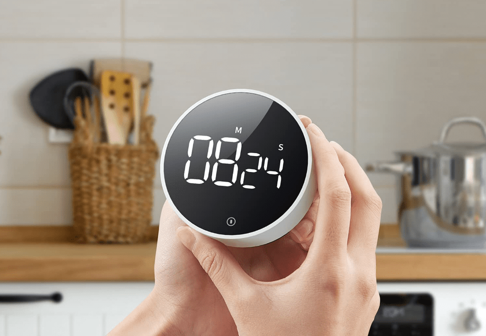 https://www.ketoconnect.net/wp-content/uploads/2022/07/hands-holding-stylish-kitchen-timer.png
