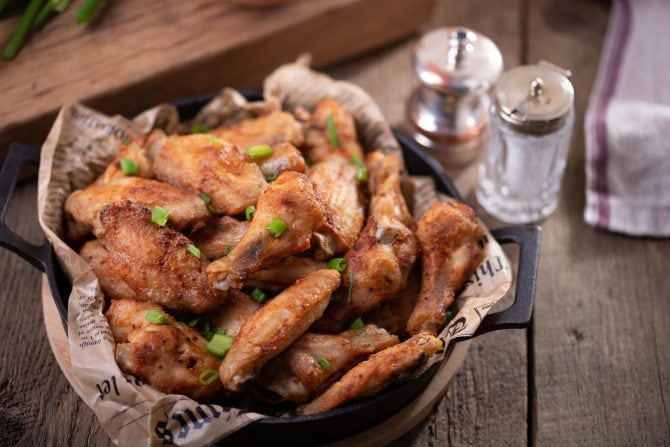 The Best Salt And Vinegar Wings You Should Try - KetoConnect