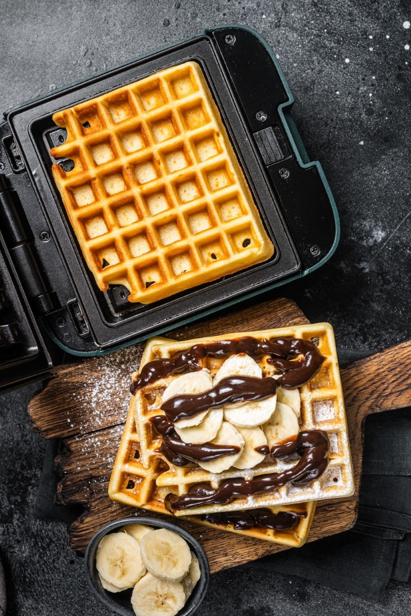 https://www.ketoconnect.net/wp-content/uploads/2022/09/dash-waffle-maker-recipes.jpg